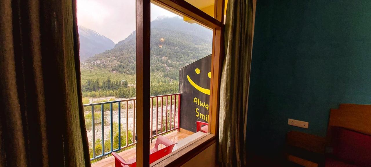 Hostel La Vaca India Manali Exteriér fotografie