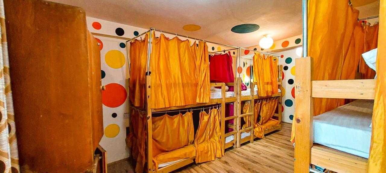 Hostel La Vaca India Manali Exteriér fotografie