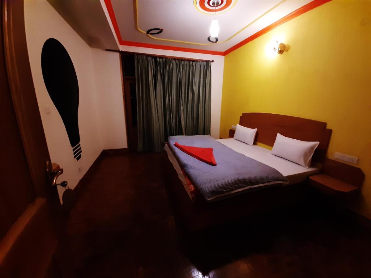 Hostel La Vaca India Manali Exteriér fotografie